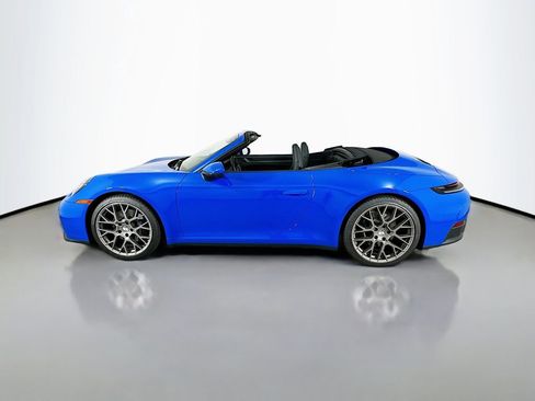 Used 2025 Porsche 911 Carrera image 35