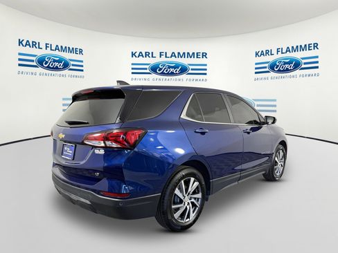Used 2022 Chevrolet Equinox LT FWD image 3