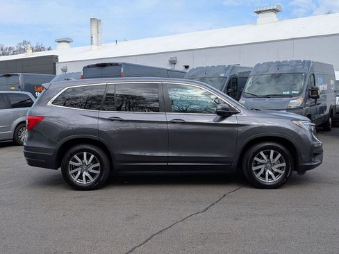 Used 2022 Honda Pilot EX-L image 2