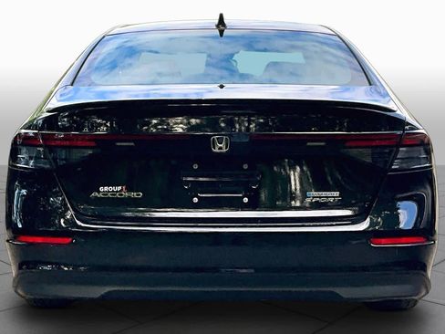 Used 2023 Honda Accord Sport image 5