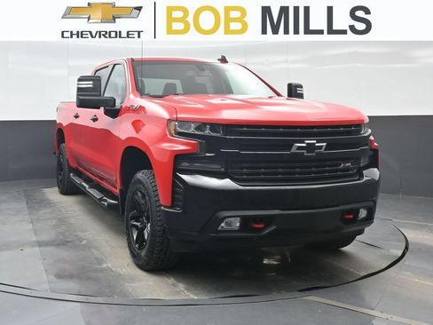 Used 2021 Chevrolet Silverado 1500 LT Trail Boss AWD/4WD image 1