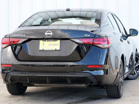 Used 2024 Nissan Sentra SV image 4