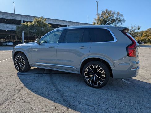 New 2026 Volvo XC90 T8 Ultra w/ Protection Package Premier AWD/4WD image 4