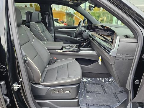 New 2026 Cadillac Escalade ESV Sport w/ Touring Package AWD/4WD image 11