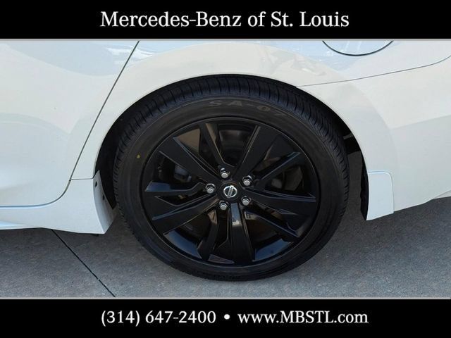 Used 2020 Nissan Maxima 3.5 SL w/ Floor Mat Group FWD image 9