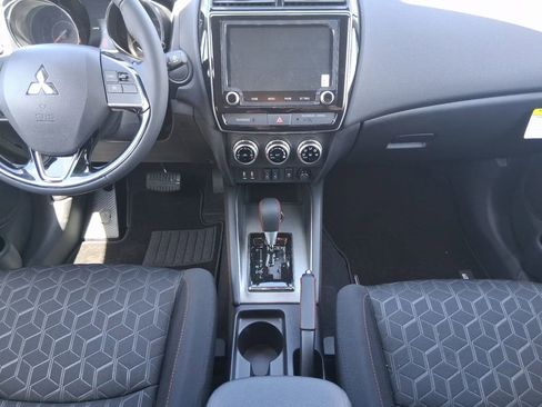 New 2026 Mitsubishi Outlander Sport LE AWD/4WD image 11
