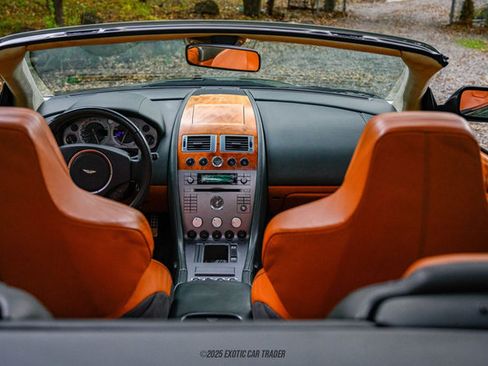 Used 2006 Aston Martin DB9 Volante RWD image 40