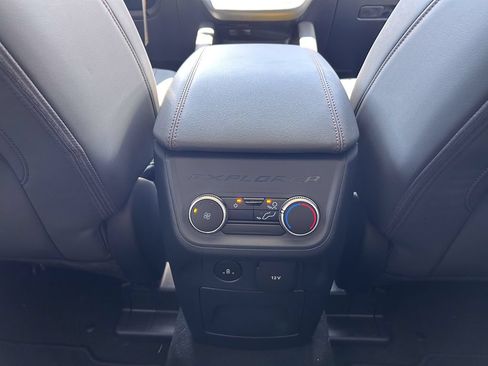 New 2026 Ford Explorer Active w/ Active Comfort Package AWD/4WD image 35