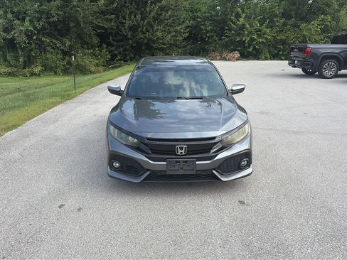 Used 2018 Honda Civic Sport image 8