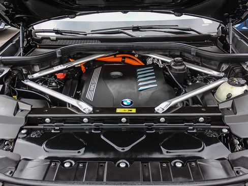 Certified 2023 BMW X5 xDrive45e w/ M Sport Package AWD/4WD image 27