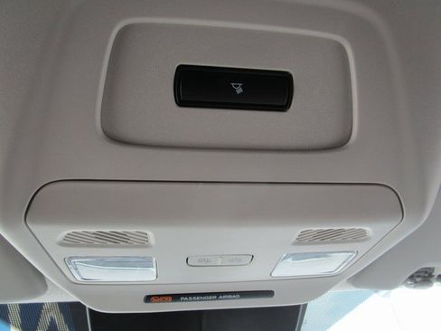 Used 2025 Ford E-Transit Low Roof w/ Load Area Protection Package image 17