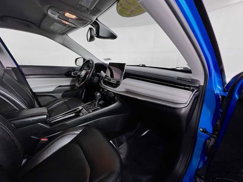 Used 2022 Jeep Compass Limited image 30