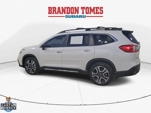 Used 2025 Subaru Ascent Touring AWD/4WD image 7