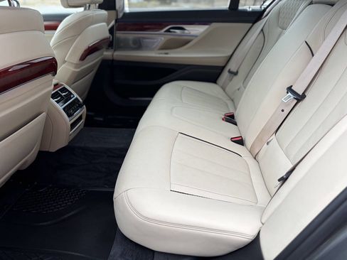 Used 2019 BMW ALPINA B7 xDrive ALPINA B7 xDrive AWD 4dr Sedan image 21