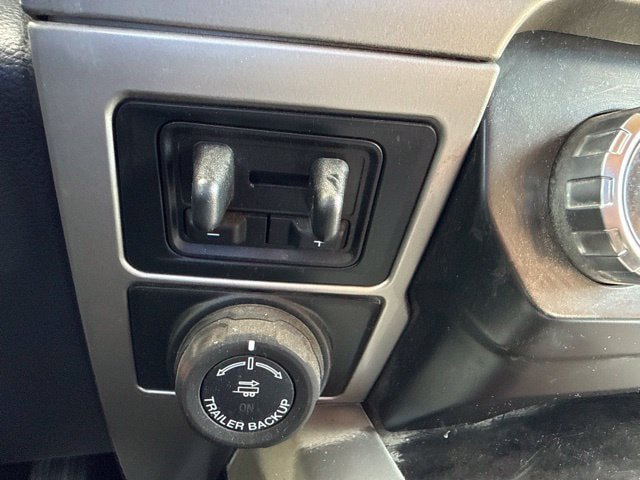 Used 2022 Ford F350 Lariat w/ Lariat Ultimate Package AWD/4WD image 28