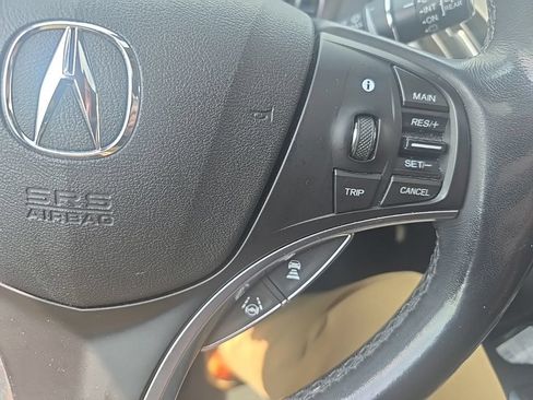 Used 2018 Acura MDX SH-AWD w/ Advance Package image 16