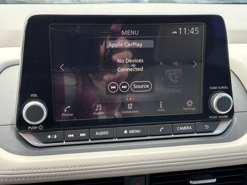 Used 2023 Nissan Rogue SV FWD image 26
