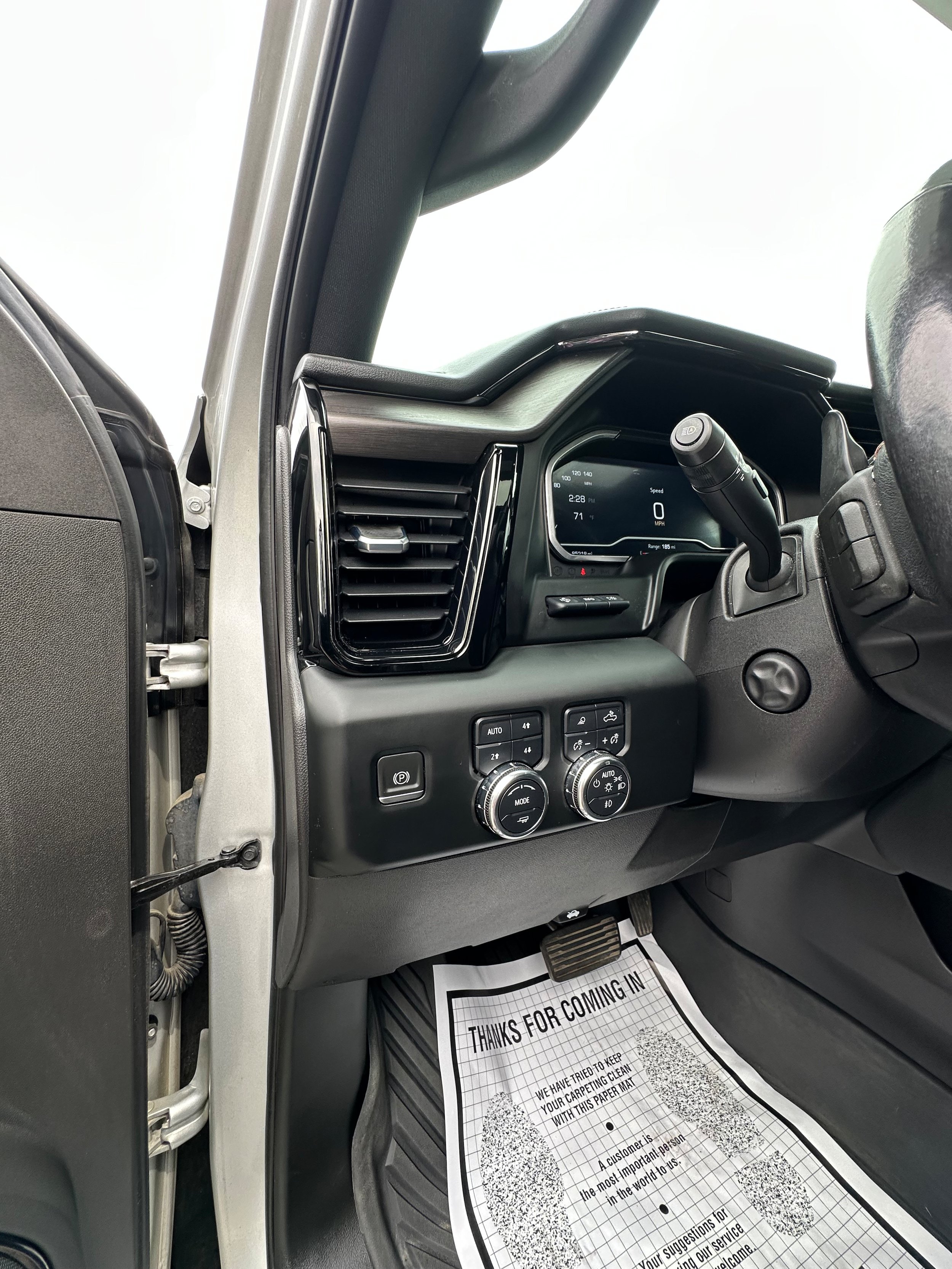 Used 2022 GMC Sierra 1500 AT4 w/ AT4 Premium Package AWD/4WD image 15