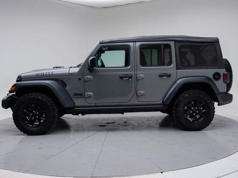Used 2023 Jeep Wrangler Willys image 3