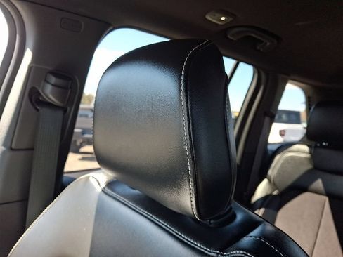 Certified 2024 Jeep Grand Cherokee Altitude AWD/4WD image 18