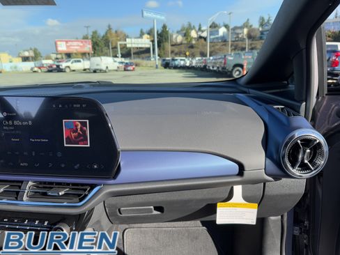 New 2026 Chevrolet Equinox EV LT image 22