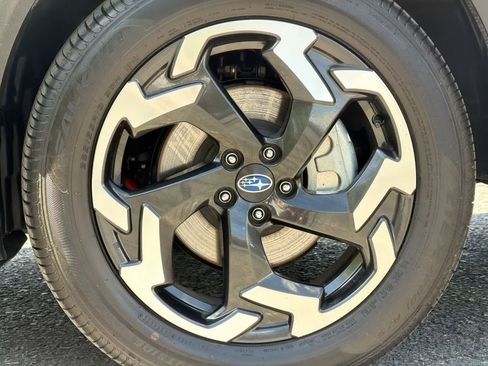 Certified 2023 Subaru Crosstrek 2.5i Limited AWD/4WD image 14