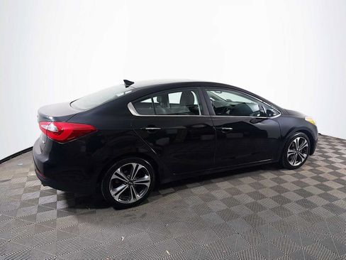 Used 2015 Kia Forte EX w/ Premium Package FWD image 4