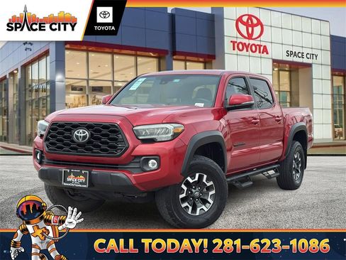 Used 2021 Toyota Tacoma TRD Off-Road image 1