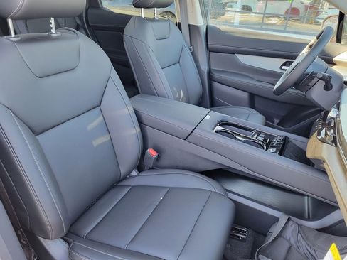 New 2025 Nissan Murano SL image 35