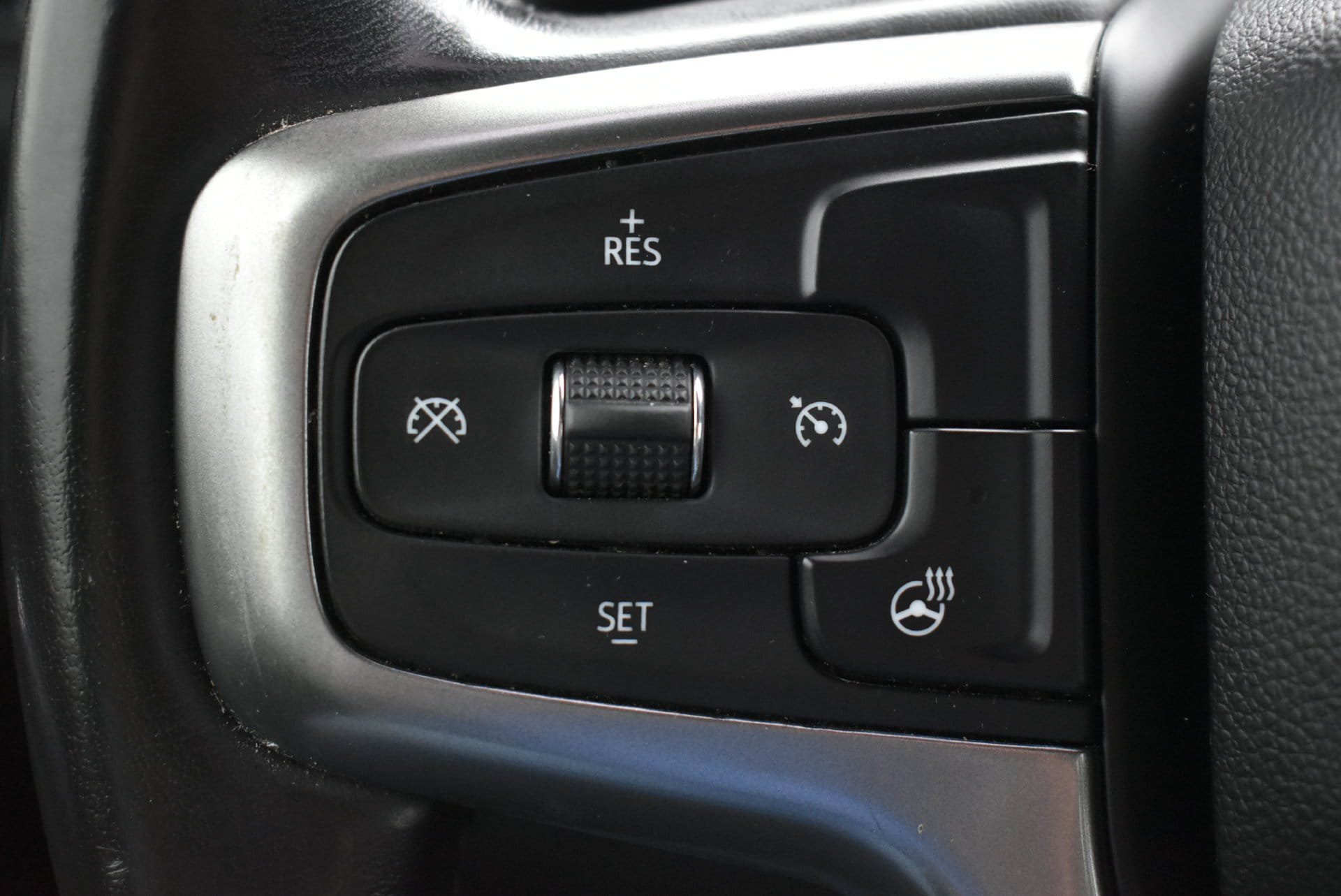 Used 2019 Chevrolet Silverado 1500 RST w/ All-Star Edition AWD/4WD image 21