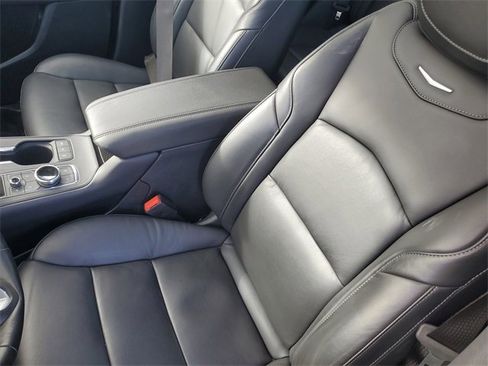 Certified 2023 Cadillac XT4 Premium Luxury w/ Cold Weather Package image 27