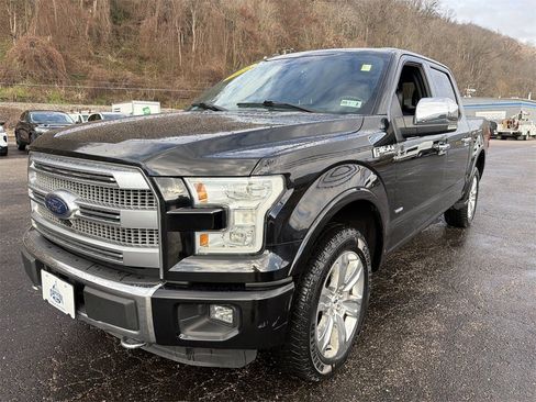 Used 2016 Ford F150 Platinum w/ Equipment Group 701A Luxury image 9