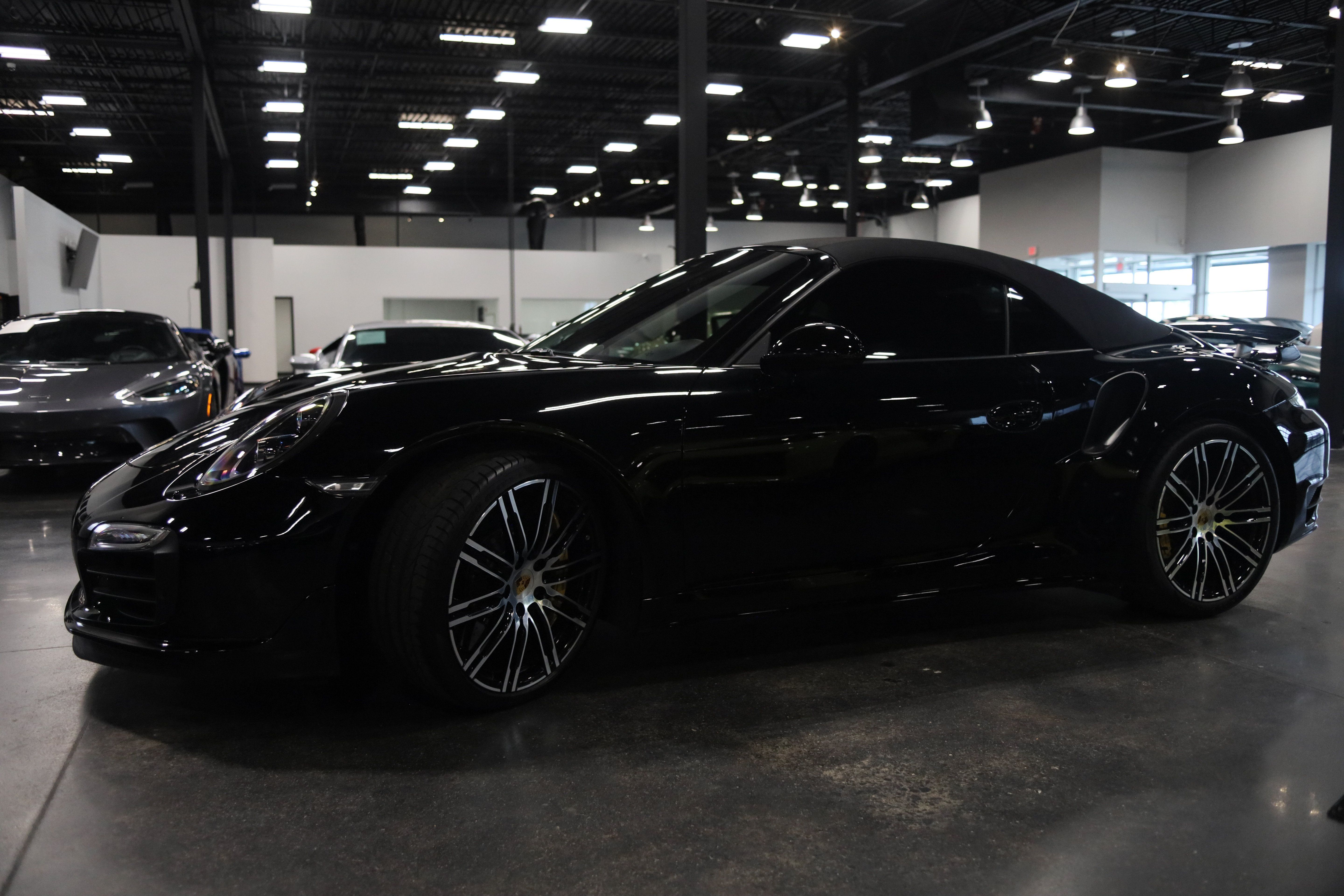 Used 2015 Porsche 911 Turbo S AWD/4WD image 10