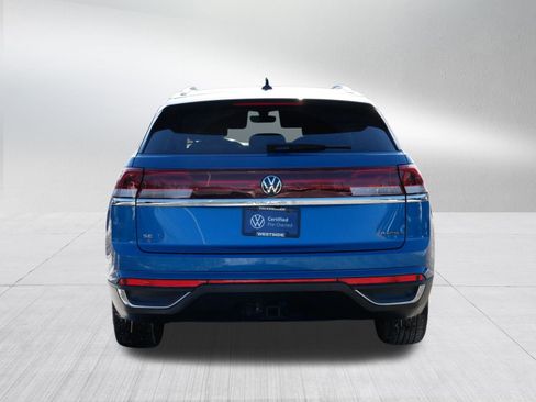 Certified 2024 Volkswagen Atlas Cross Sport SE w/ Panoramic Sunroof Package image 6