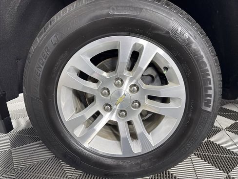 Used 2018 Chevrolet Silverado 1500 LT w/ All Star Edition image 10