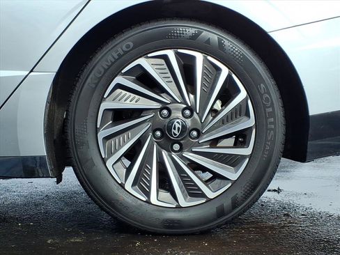 Certified 2024 Hyundai Sonata Limited image 9