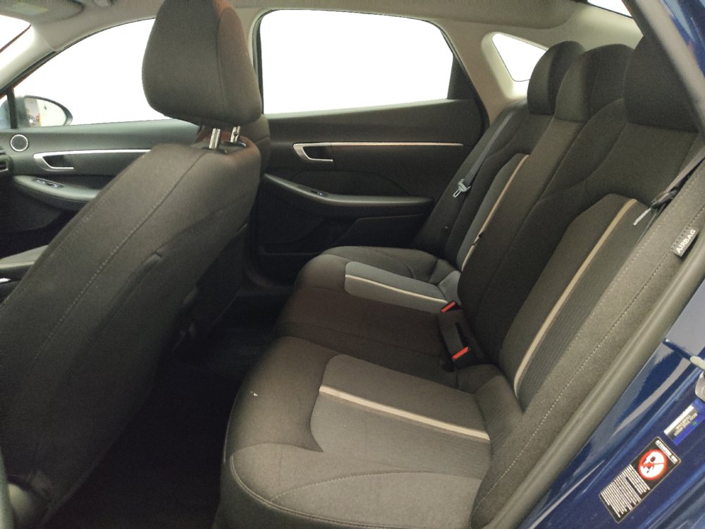 Used 2020 Hyundai Sonata SE w/ Cargo Package FWD image 18