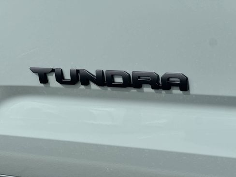 New 2026 Toyota Tundra SR5 AWD/4WD image 18