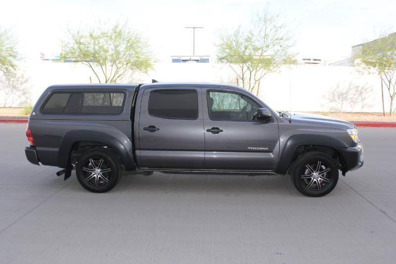 Used 2012 Toyota Tacoma 2WD Double Cab w/ Convenience Pkg image 4