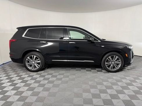 Used 2024 Cadillac XT6 Premium Luxury w/ LPO, Floor Liner Package FWD image 5