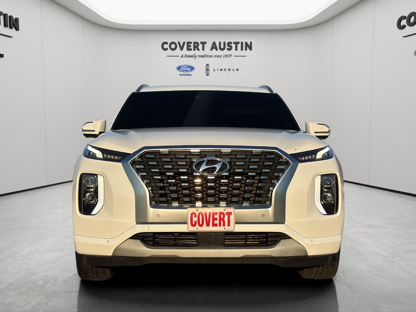 Used 2022 Hyundai Palisade Limited w/ Winter Package AWD/4WD image 8
