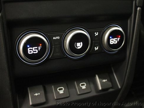 Used 2022 Land Rover Defender 110 X-Dynamic HSE AWD/4WD image 31