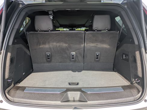 Used 2024 Cadillac Escalade Sport w/ LPO, ONYX Package image 7