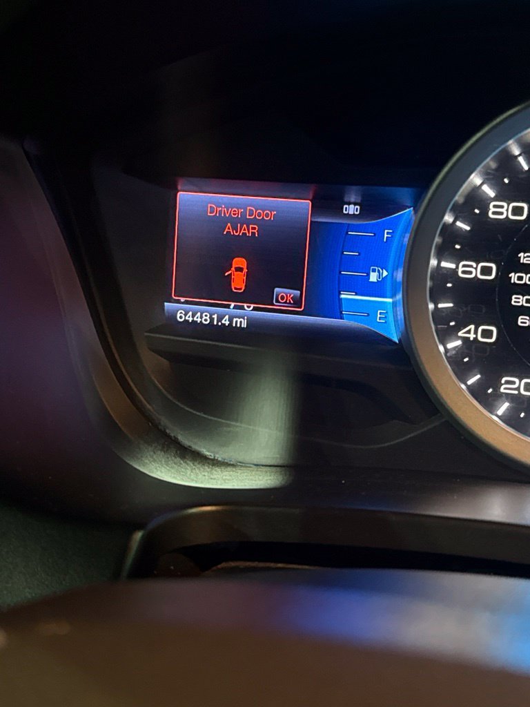 Used 2013 Ford Explorer XLT FWD image 20