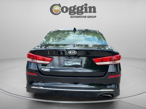 Used 2019 Kia Optima LX FWD image 4