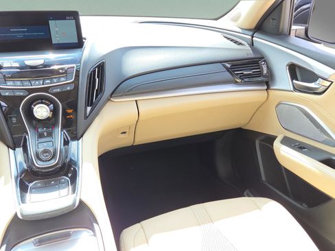 Used 2022 Acura RDX FWD w/ Technology Package image 14