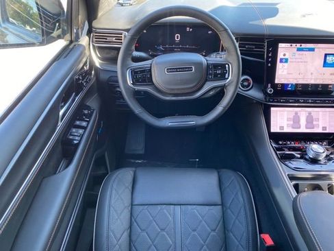 New 2023 Jeep Grand Wagoneer L Series III w/ Quick Order Packagew 28T image 36