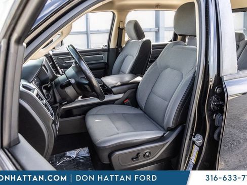 Used 2020 RAM 1500 Big Horn AWD/4WD image 18