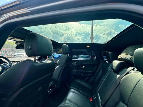 Used 2018 Land Rover Range Rover Evoque AWD/4WD image 5
