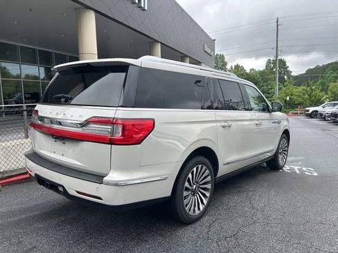 Used 2021 Lincoln Navigator L Reserve w/ Luxury Package AWD/4WD image 5